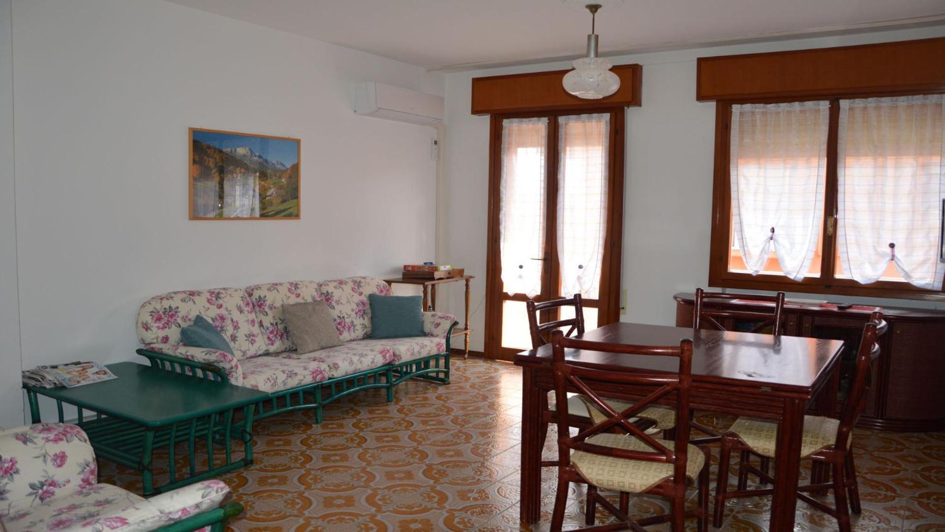 Comfortable 2 Bedroom Apartment - Beahost Rentals Caorle Ngoại thất bức ảnh